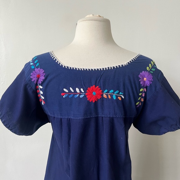 Vintage Oaxacan Navy Blue Embroidered Midi Dress 1970’s Mexican Floral Dress - Picture 8 of 8